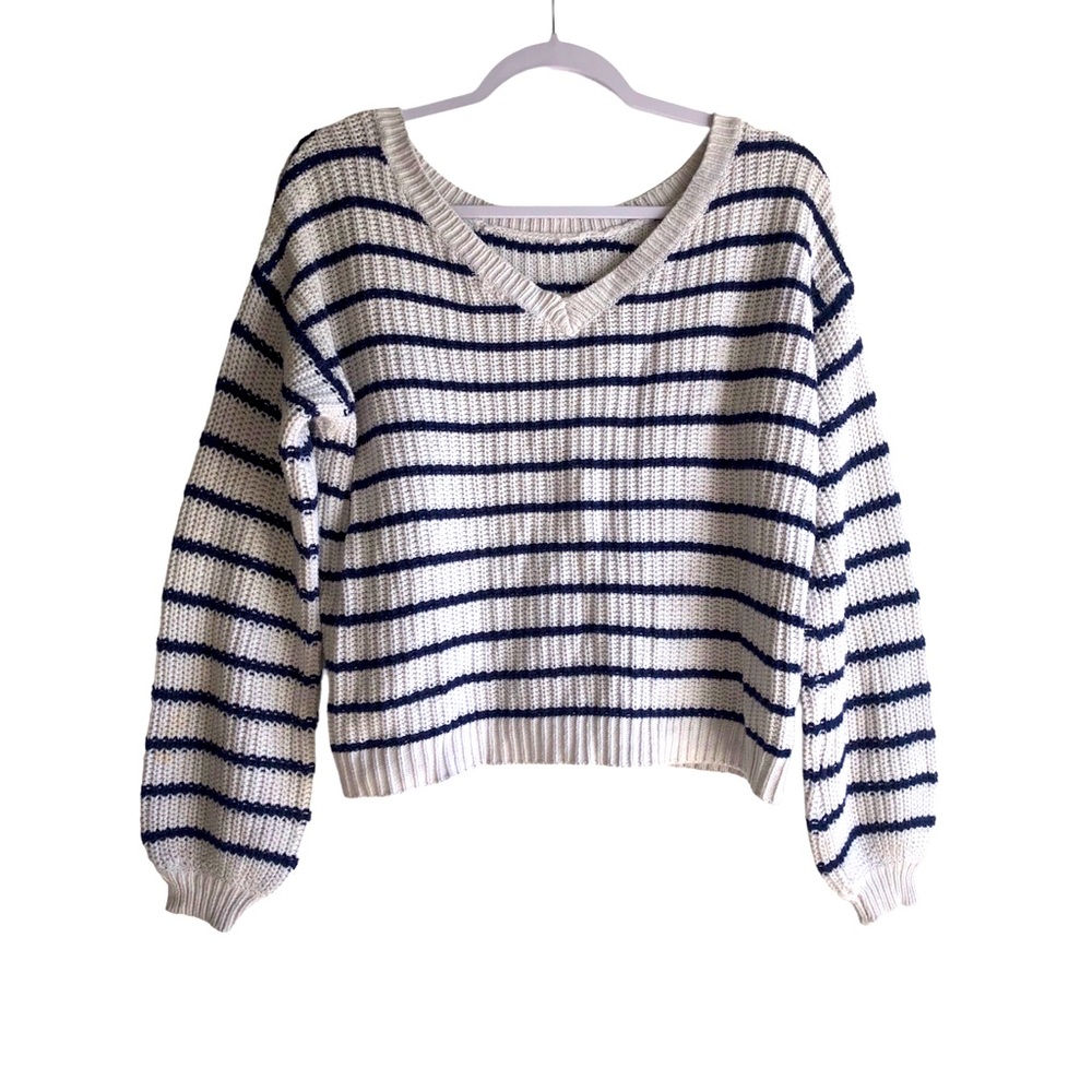 CRAZY 8 SWEATER